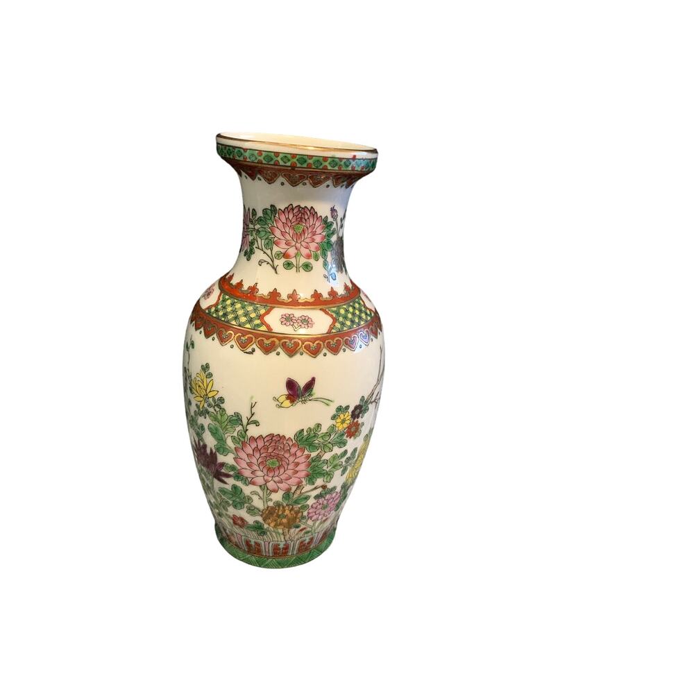 Vintage Chinese vase